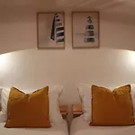 Sixtynine 度假居 *