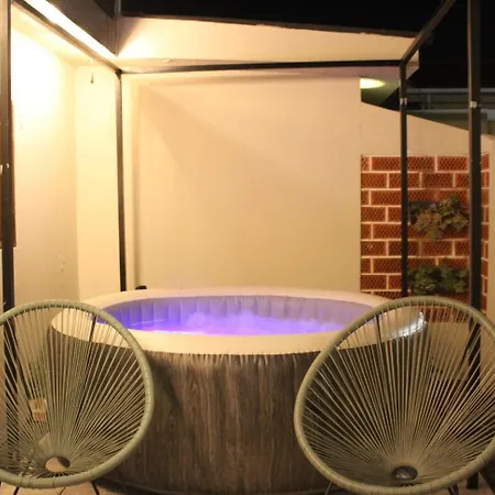 Holiday home Sixtynine *