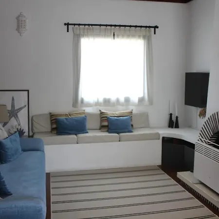 Sixtynine Holiday home *