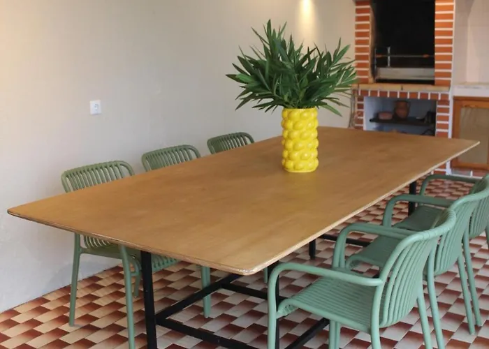 度假居 Sixtynine 托雷拉